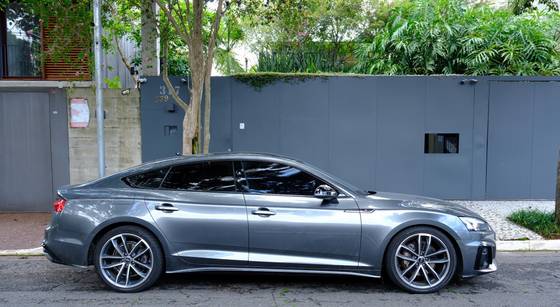 AUDI A5 2.0 TFSI MHEV SPORTBACK S LINE S TRONIC AUDI A5 2.0 TFSI MHEV SPORTBACK S LINE S TRONIC